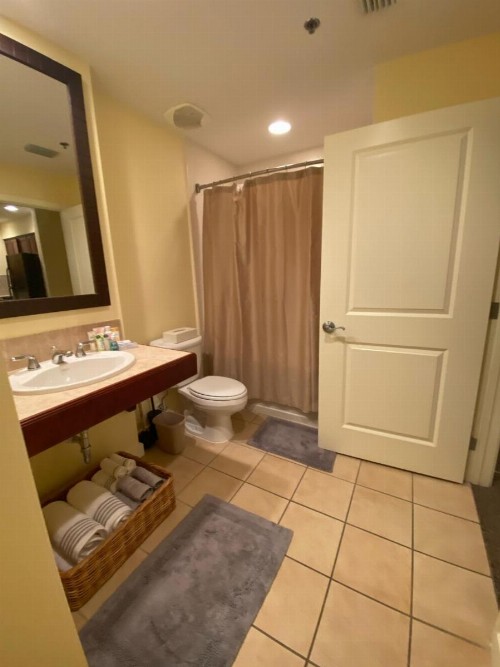 Ocean View Luxurious Condo-BEST location + balcony - image 20