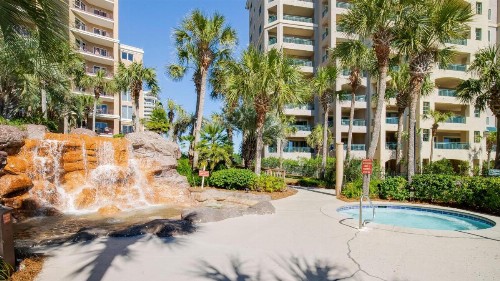 Beachfront Westwinds Condo Overlooking the Gulf - Walk to the Beach! - image 28