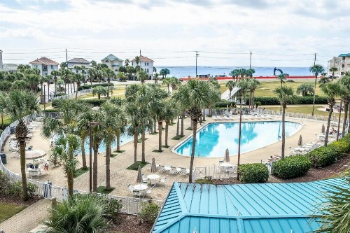 Newly remodeled condo perfect for your family vacation - image 40