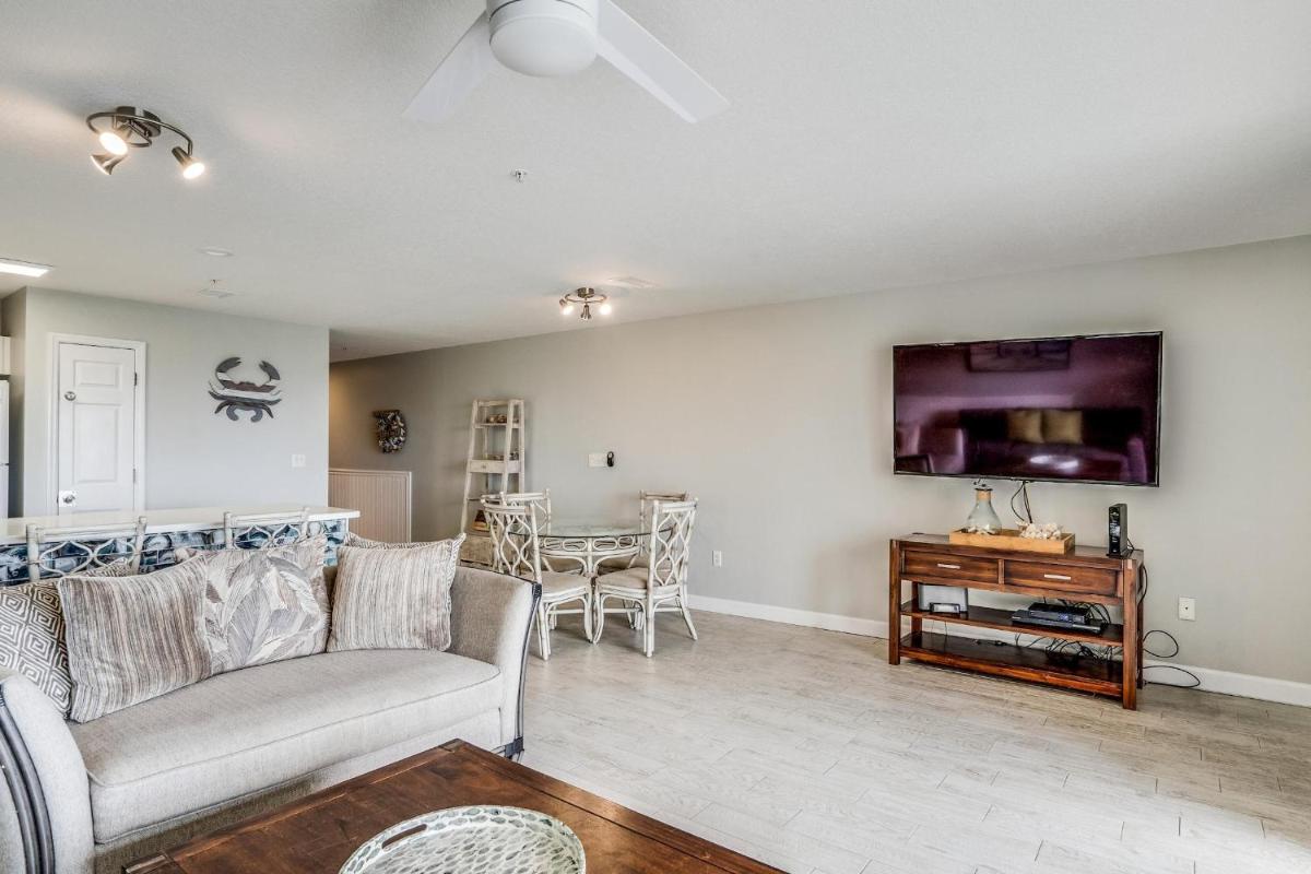 Newly remodeled condo perfect for your family vacation - image 7