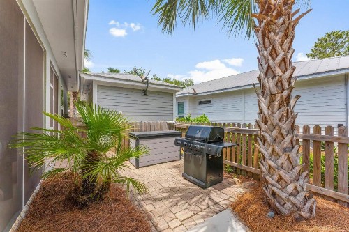 PRIVATE POOL AND TWO GOLF CARTS in Crystal Lake in Sandestin Resort - image 37