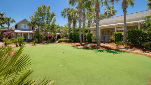 Nashville designer decorated with 6 seat golf cart and pet friendly! - image 11