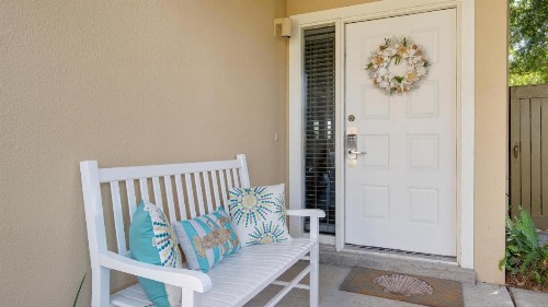 Fully remodeled lake front end unit with 6 seat GOLF CART - image 27