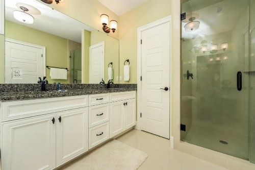Villa Lago 1934 G- 4BR 4BA - Sleeps 10 - image 40