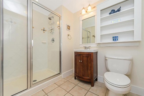 Pilot House 509 - image 20