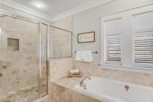 Magnolia Bay 8598 - image 32