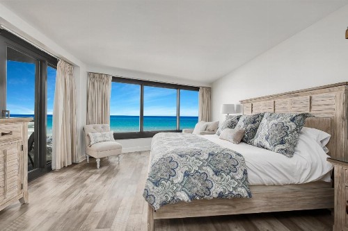 Beachside Two 4230 - image 14