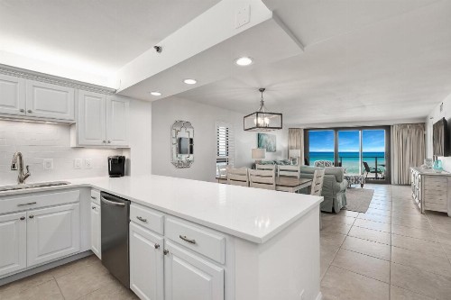 Beachside Two 4230 - image 20
