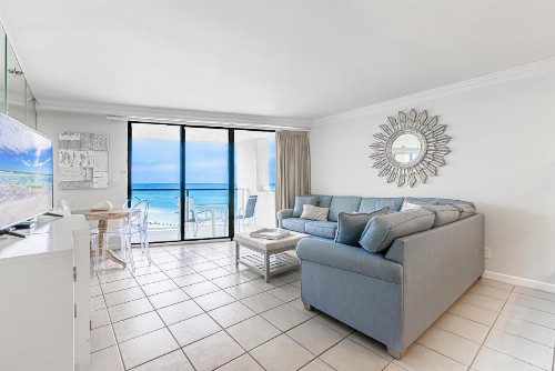 Beachside Two 4287 - image 4