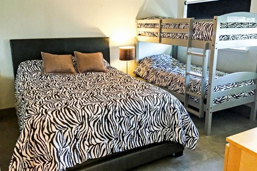 Beach House VII - image 10