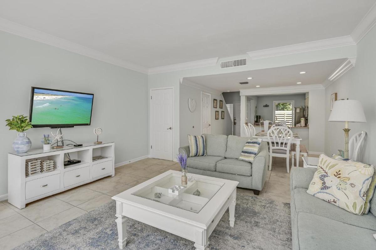 Beachwalk Villa 5086 - image 3