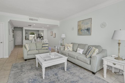 Beachwalk Villa 5086 - image 5