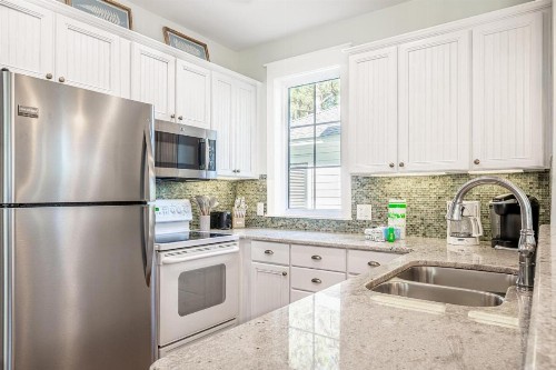 1347 Laurel Grove - image 18
