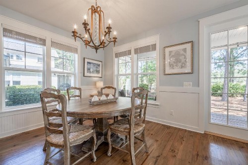 1347 Laurel Grove - image 29