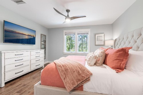 1347 Laurel Grove - image 34