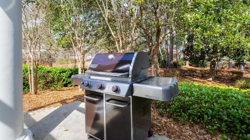 1347 Laurel Grove - image 5