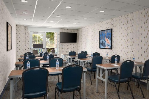 Home2 Suites by Hilton Miramar Ft. Lauderdale - image 39