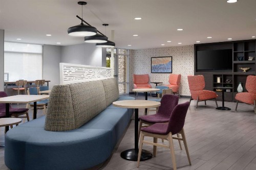 Home2 Suites by Hilton Miramar Ft. Lauderdale - image 7