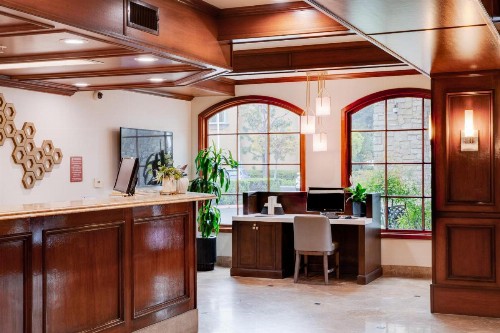 Ayres Suites Mission Viejo - image 18