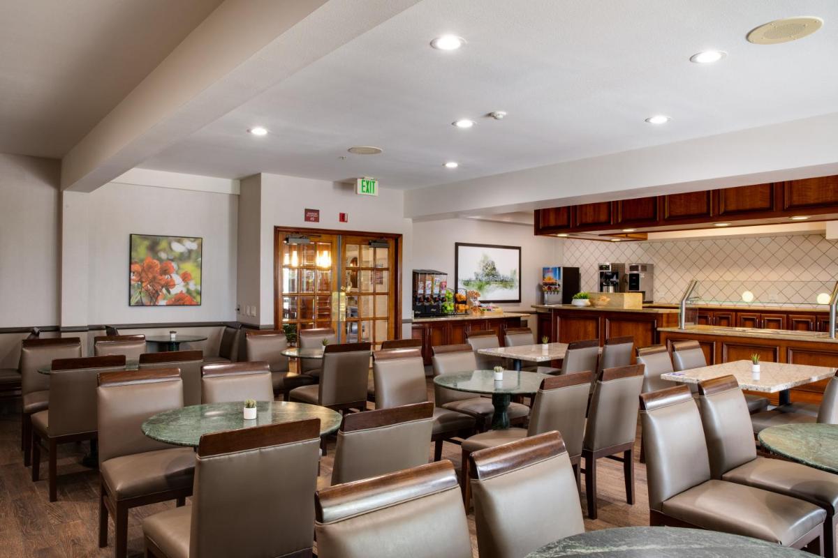 Ayres Suites Mission Viejo - image 3