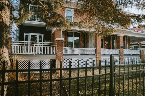 Goldsmith's Bed and Breakfast - image 3