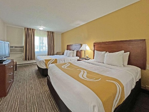 Quality Inn Mitchell - image 20