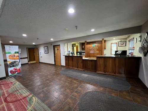 Quality Inn Mitchell - image 33