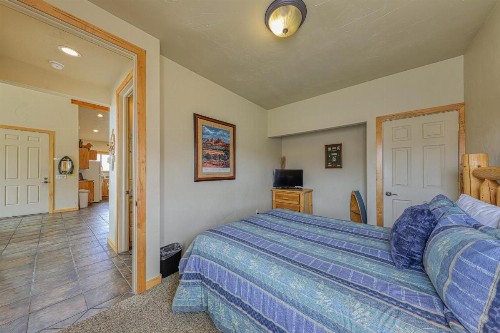 Rim Village I2 - image 11