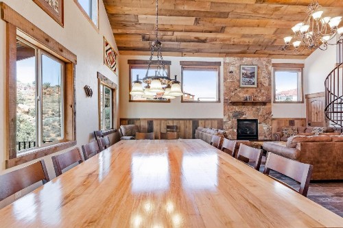 Badlands Roost - image 9