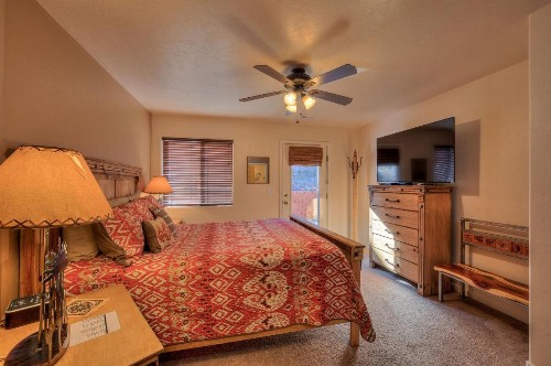 Oleander Place - image 19