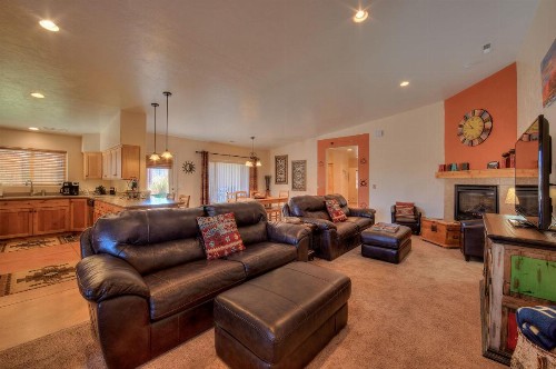 Oleander Place - image 27