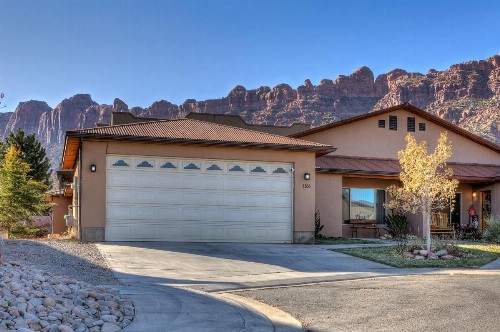 Oleander Place - image 41