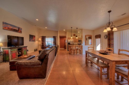 Oleander Place - image 43