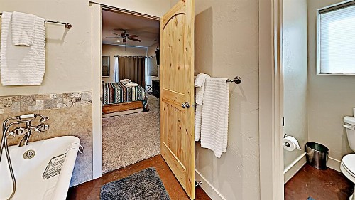 Village Place - image 32