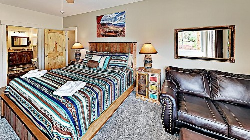 Village Place - image 35