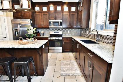 Sleeps 33 Pet Friendly Free Bikes 96 Hour Cancellation Poolside - Entrada 424 and 428 - image 27