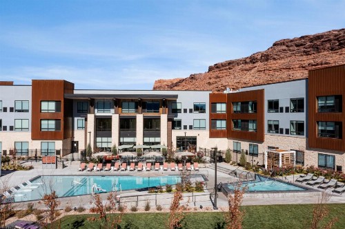 Element Moab - image 1