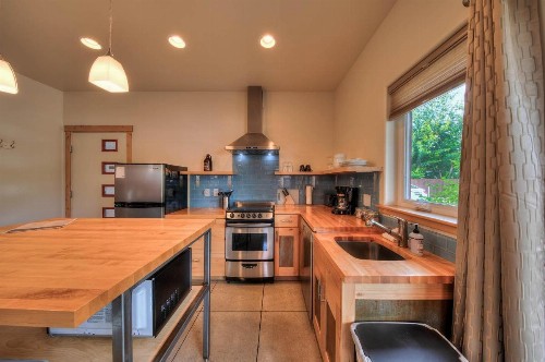 Casa Moab Casita 1 - Short Walk to Main Street with Outdoor Sauna - image 7