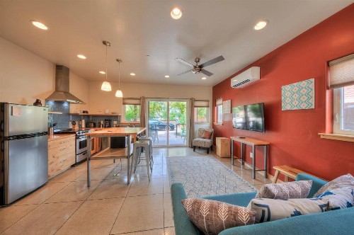 Casa Moab Casita 1 - Short Walk to Main Street with Outdoor Sauna - image 9