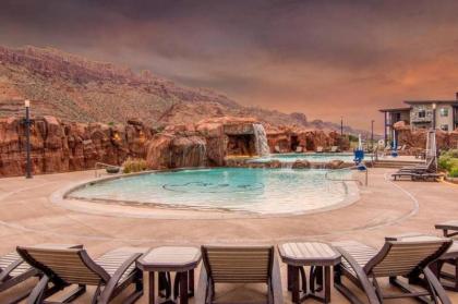 Park Avenue Shelter at Sage Creek with Heated Pool moab Utah