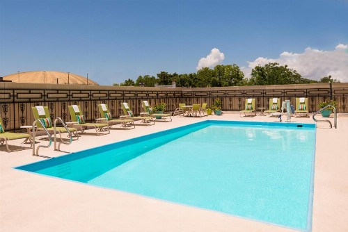 Holiday Inn Mobile Downtown Historic District an IHG Hotel - image 15