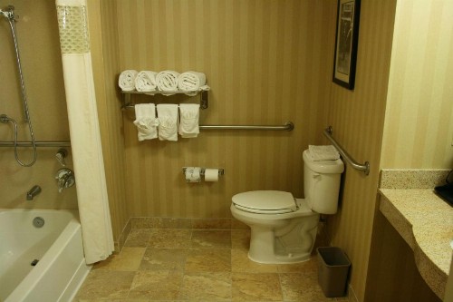 Hampton Inn & Suites Mobile Providence Park/Airport - image 19