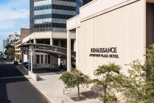 Renaissance Mobile Riverview Plaza Hotel - image 16