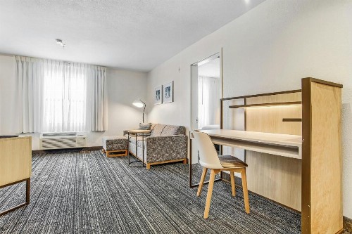 TownePlace Suites Mobile - image 35