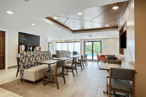Wingate By Wyndham - Mobile - image 26