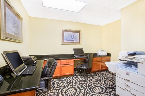 Wingate By Wyndham - Mobile - image 31