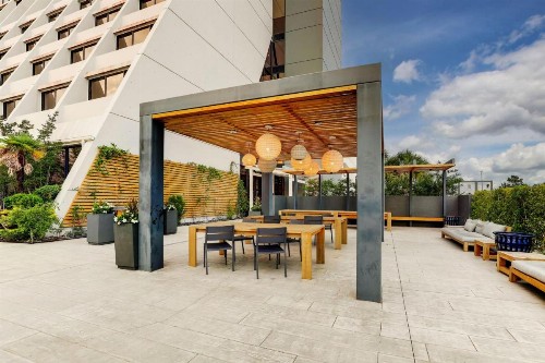 Mobile Marriott - image 15