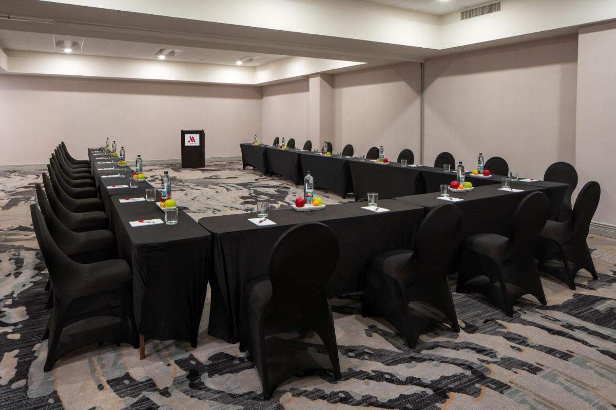 Mobile Marriott - image 3