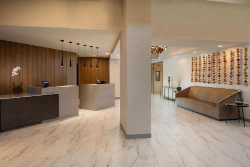 Mobile Marriott - image 31