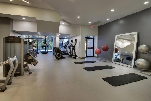Mobile Marriott - image 46
